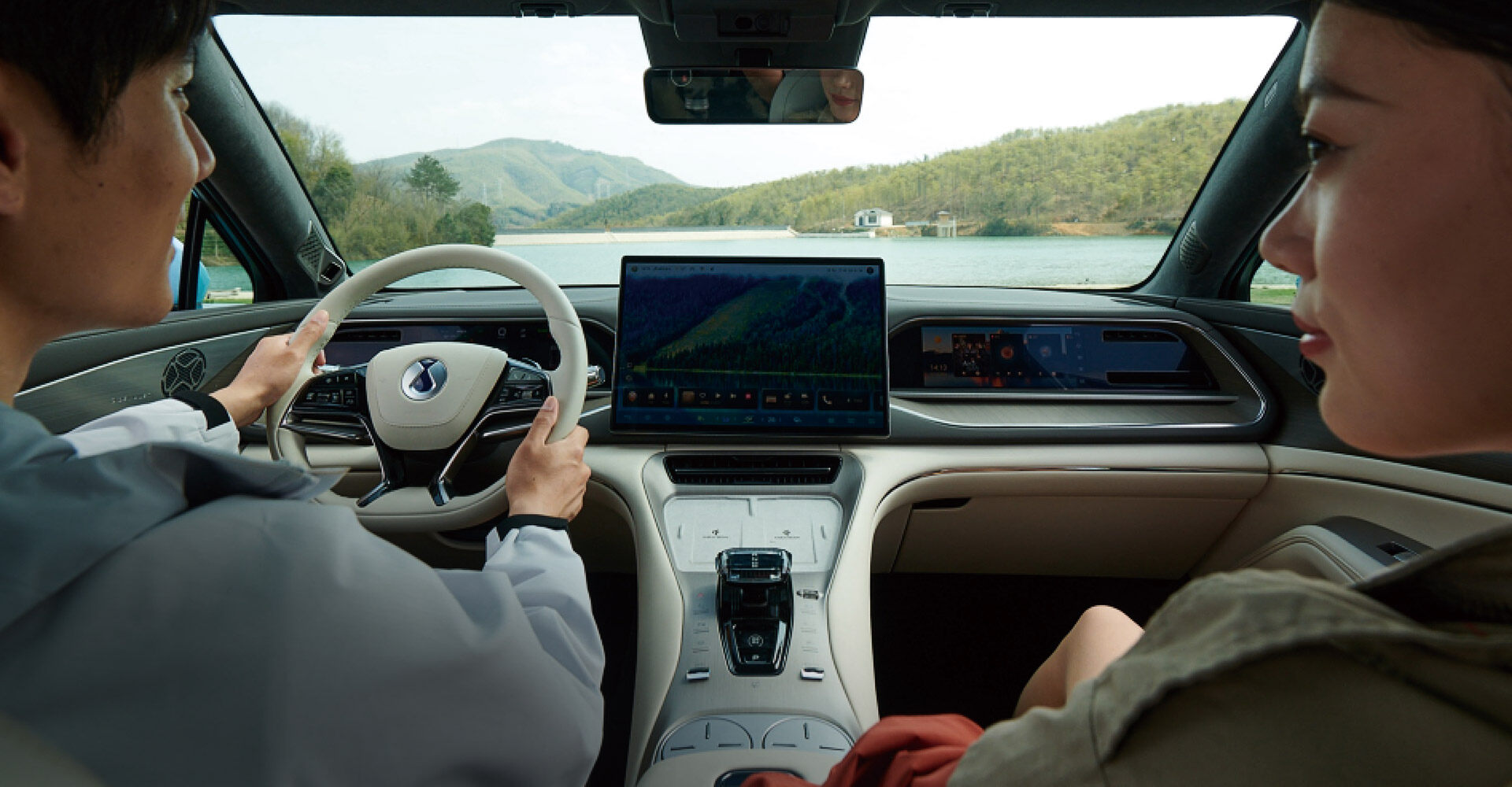 全舱交互 畅游数字时代